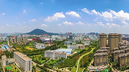 合肥市:“互融互嵌”让养老服务便利可及