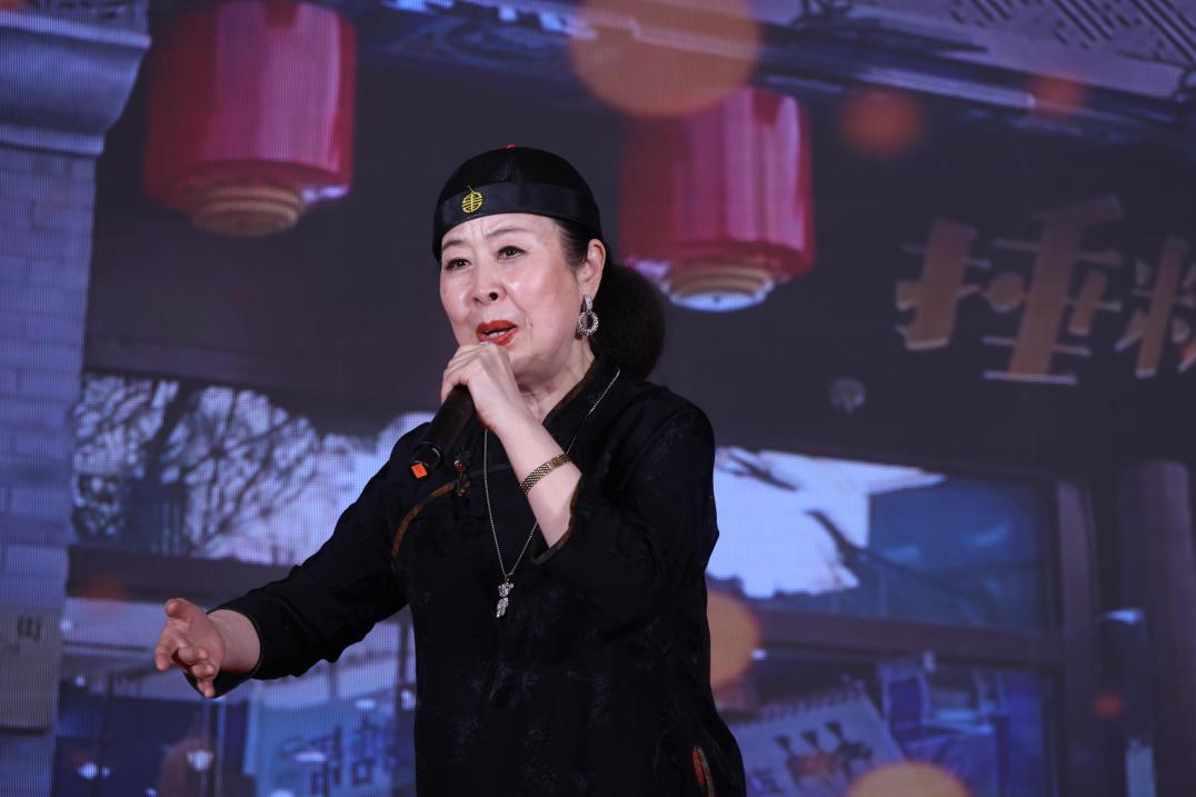 龙年“椿晚”:椿萱茂一场跨越8城健康养老的共建(图1) 龙年“椿晚”:椿萱茂一场跨越8城健康养老的共建(图1)