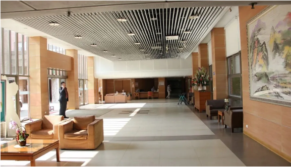 务必细品:送老人住养老院,家庭成员是这样做决定的(图1) 务必细品:送老人住养老院,家庭成员是这样做决定的(图1)