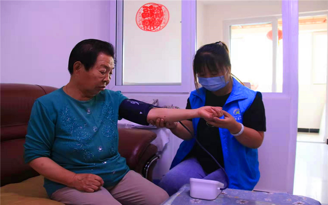 陕西定边:乐祥智慧养老 服务到家(图1) 陕西定边:乐祥智慧养老 服务到家(图1)